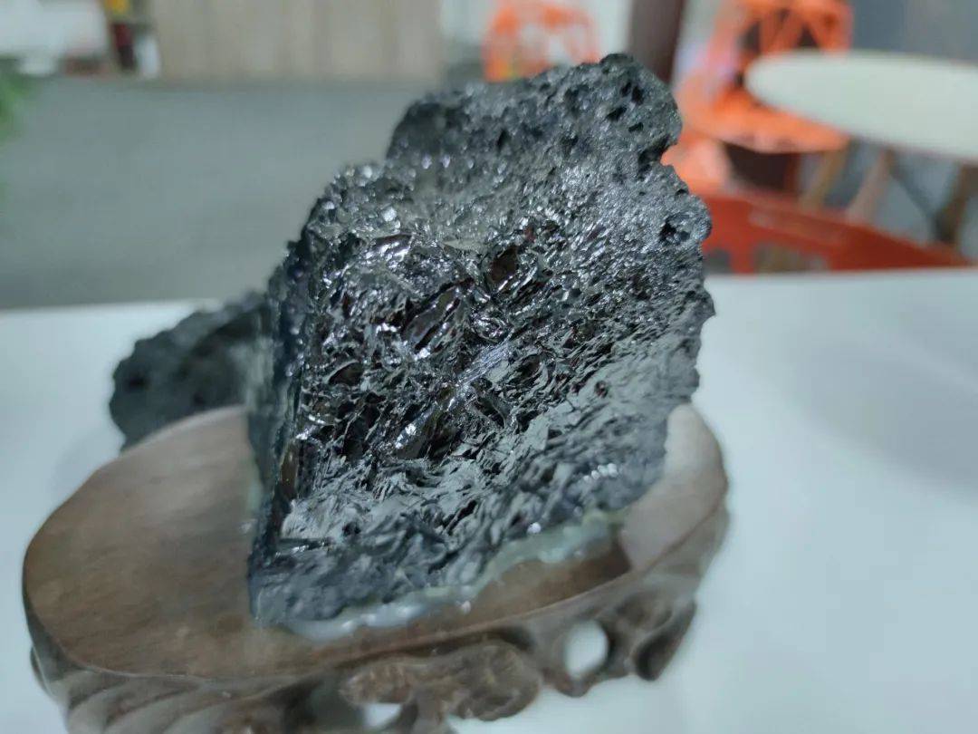 含碳化硼的铝基复合材料(al/b4c)_应用_密度_韧性