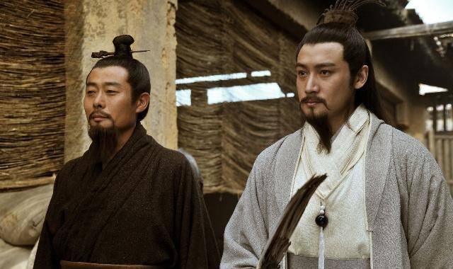 中,只字未提赵云魏延,为何提了一个名不见经传的武将_诸葛亮_刘备