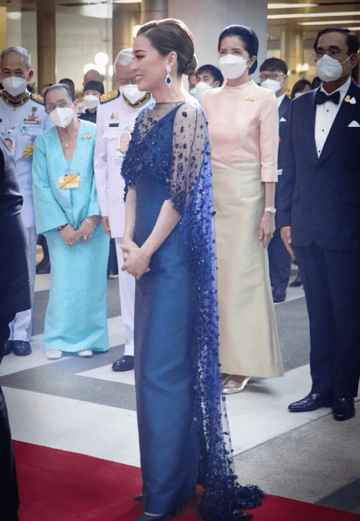 44岁素提达美翻了!