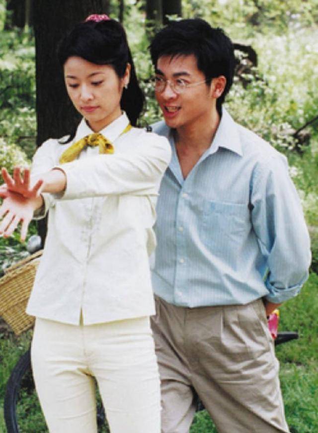 情深深雨蒙蒙:不只如萍的衣服漂亮洋气,连梦萍的都那么好看!