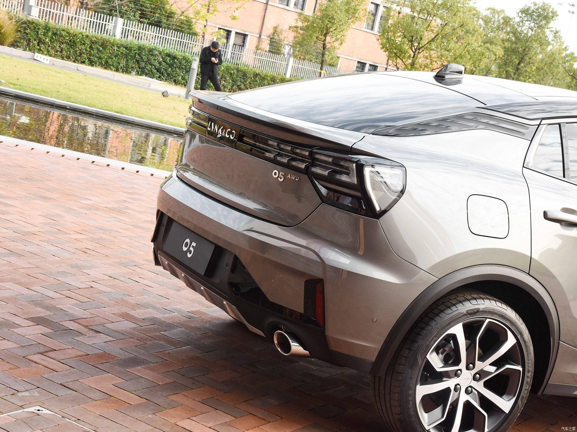 顾家首选全新领克05,家族式造型,最大功率为188马力_搜狐汽车_搜狐网