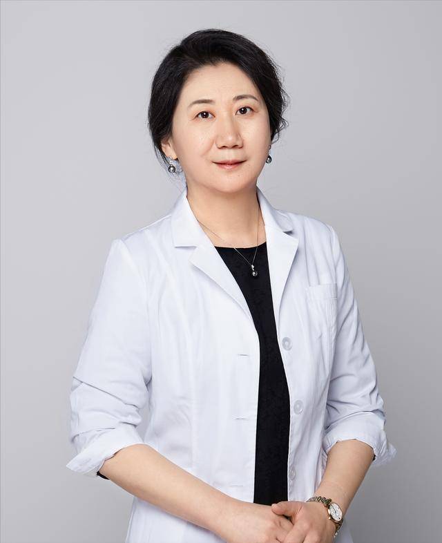 核子华曦,张核子,巴颖证实与张蕴钰将军,巴德年院士无关_医生_女儿_张