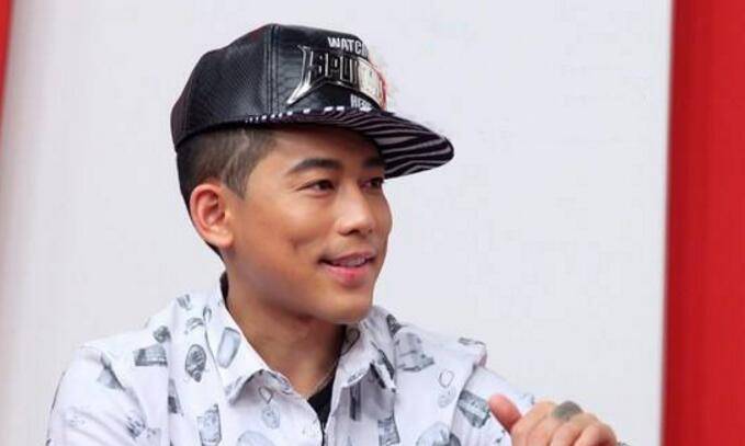 苏醒砸人砸电视上热搜,怎么砸不出一个未来呢_个性_发展_从艺