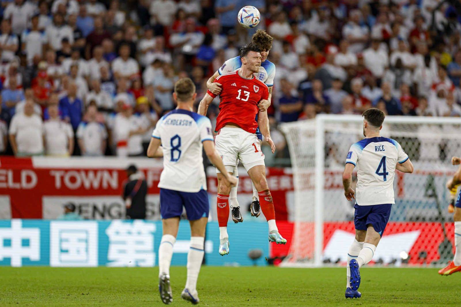 英雄迟暮！威尔士不敌英格兰遗憾出局，贝尔赛后接受采访让人泪奔_搜狐网