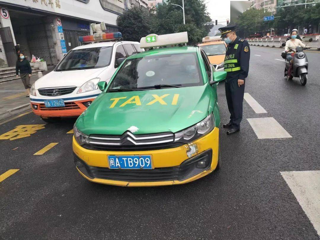 结合日常工作,区交通运输局组织执法人员对出租车开展专项执法行动