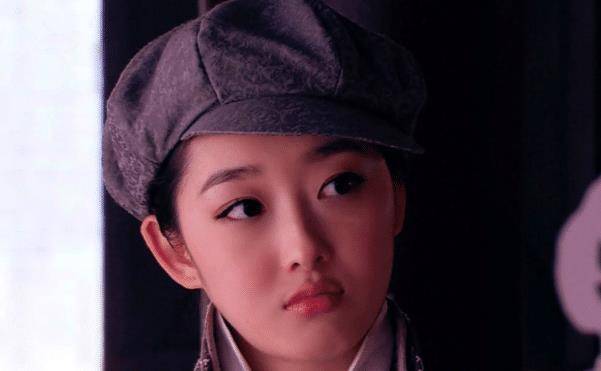 舞蹈学院毕业的蒋梦婕,因为《红楼梦》而出道,还演的是林黛玉_魅力