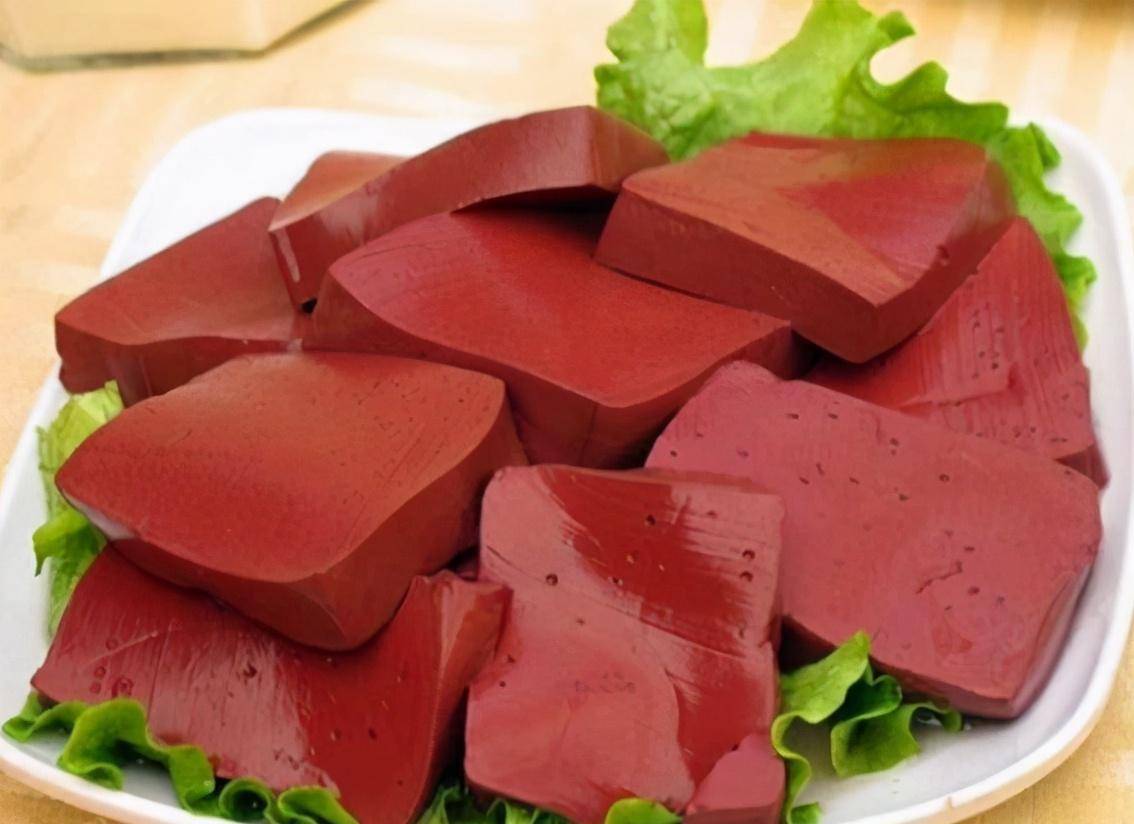 鸭血这样做鲜辣嫩滑,无腥味,美味下饭_蒜苗_花椒_辣椒