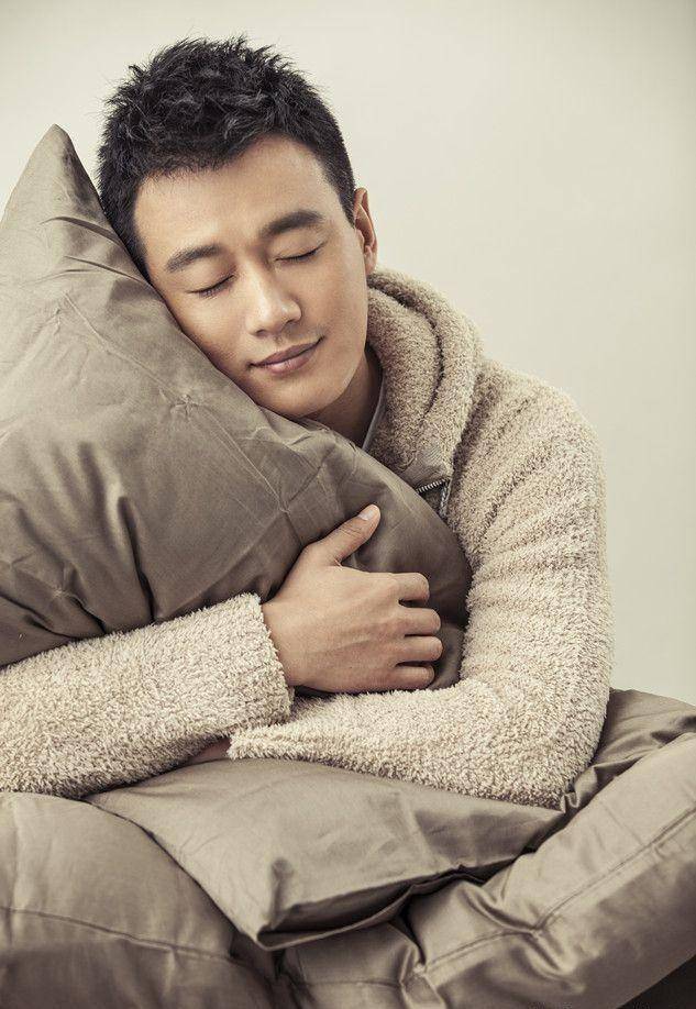 有一种最强师生恋叫佟大为关悦,佟大为把老师娶回家,8年里生3娃_事业