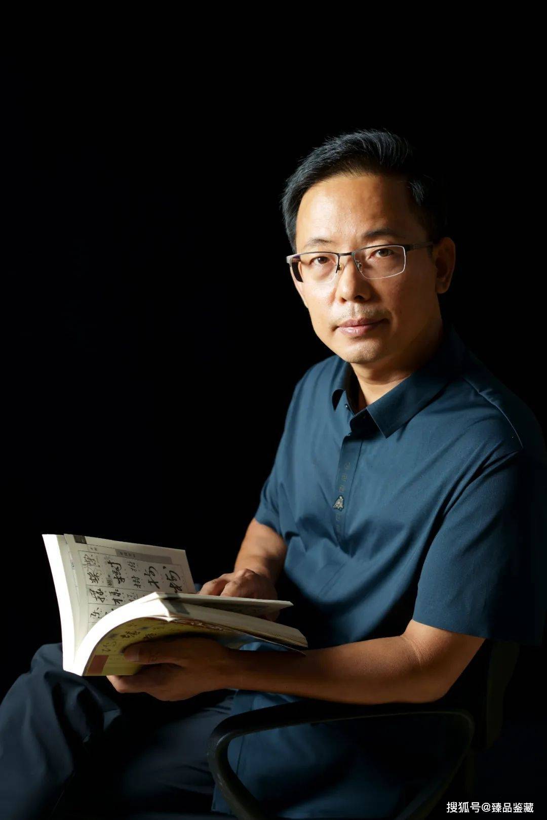 孙峰简介孙峰,1975年生,字若霖,一玞,居住北京,喜读书作画识篆体刻印