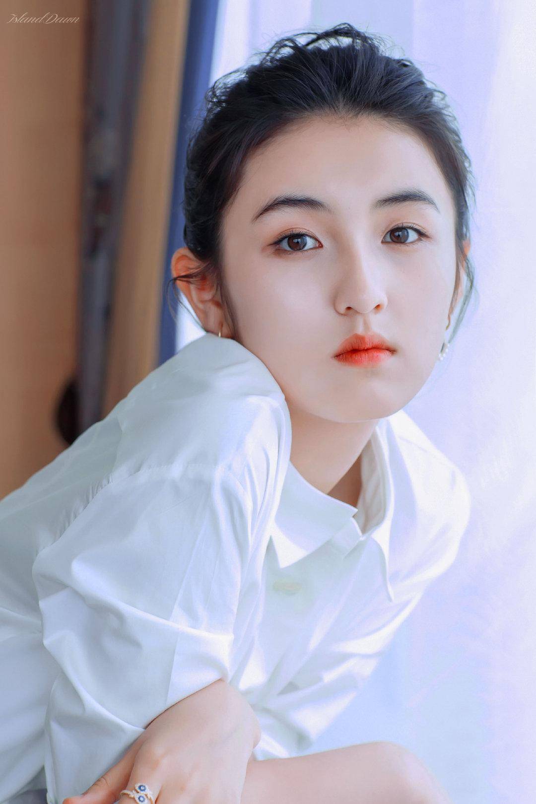 张子枫-散落人间的精灵,邻家妹妹惹人爱_感觉_演技_模样