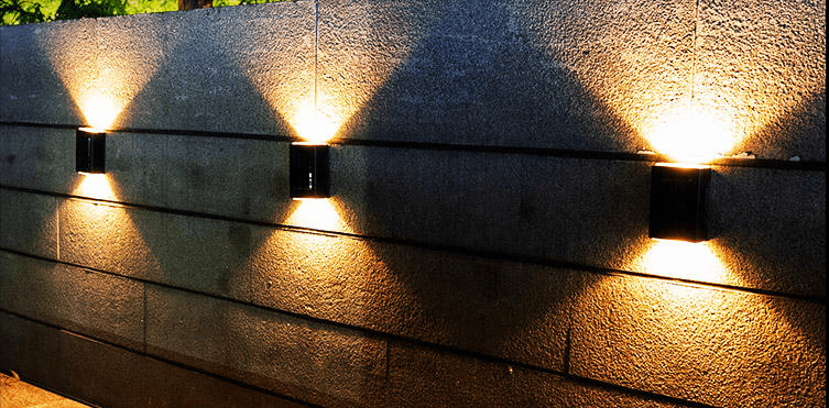 听我一句劝,一定要买个一楼带院子的房子,建个花园太舒服了