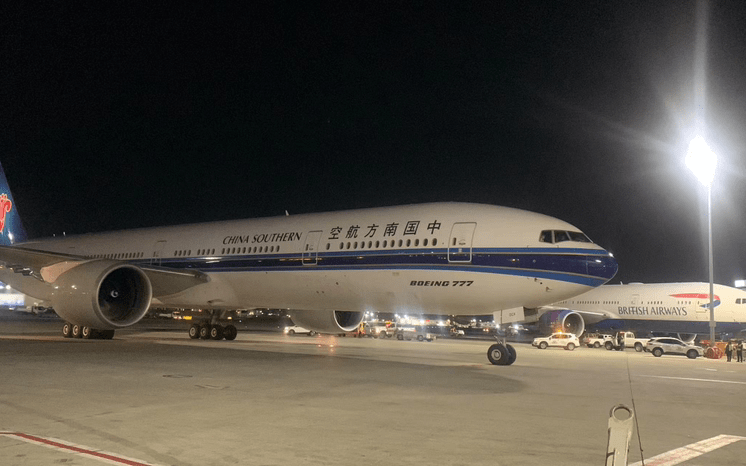 南航广州-纽约往返航班正式复航,每周四、周六执行一个往返_旅客_检测_航站楼