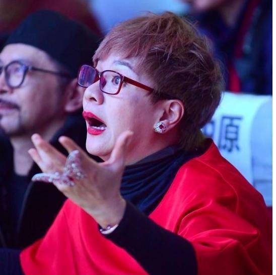 自以为自己很红,当导师大说选手,后被封大哭求原谅_柯以敏_节目_音乐