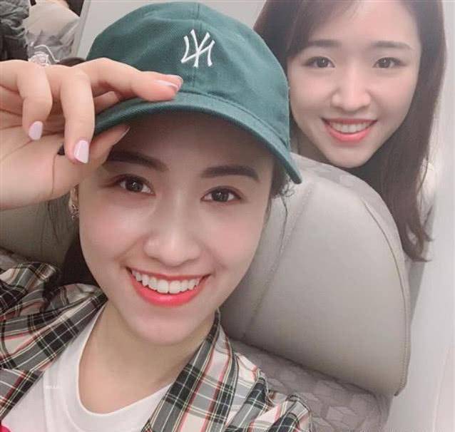 吴宗宪罕见晒俩女儿靓照,学霸次女长相清纯撞脸年轻时的巩俐_vivian