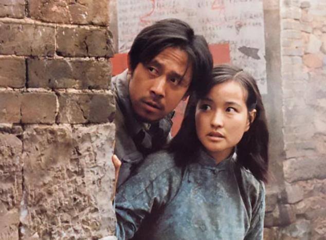 中国著名导演谢晋的“反思三部曲”掀起了电影语言的革命