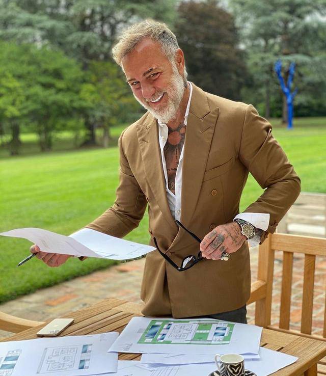 52岁意大利老头热裤劲舞火爆网络,健身的男人非常有魅力_安吉_生活