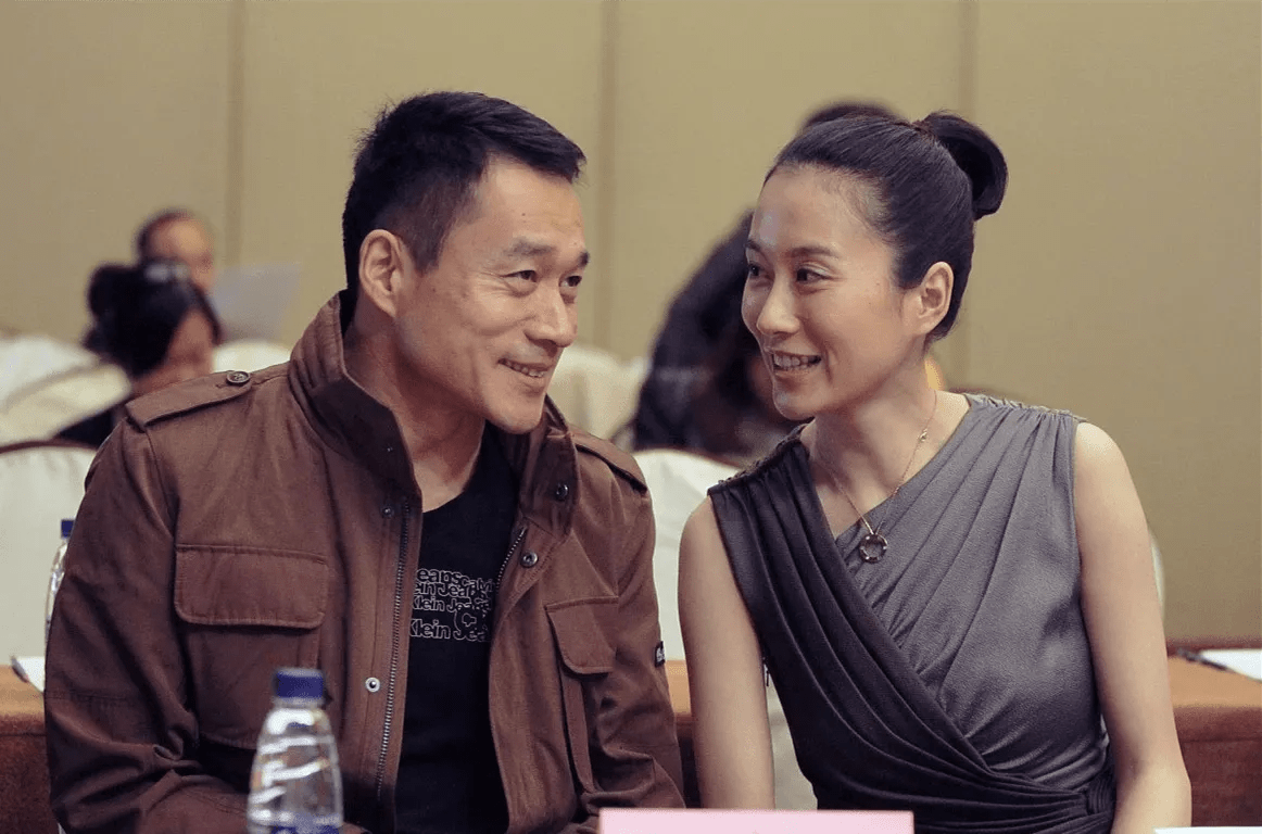 著名演员温峥嵘:长得漂亮戏也好,为人低调不张扬,追求平淡生活_赵宝刚