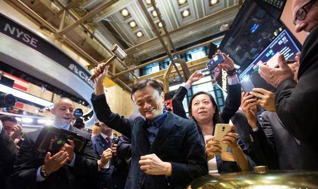 现在孙正义还是阿里最大的股东之一,只是他还有很多公司的运营状况不