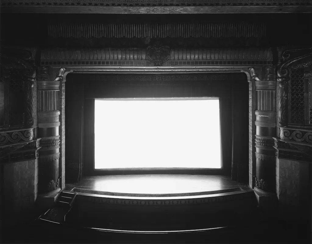 杉本博司Hiroshi Sugimoto：Theaters_手机搜狐网