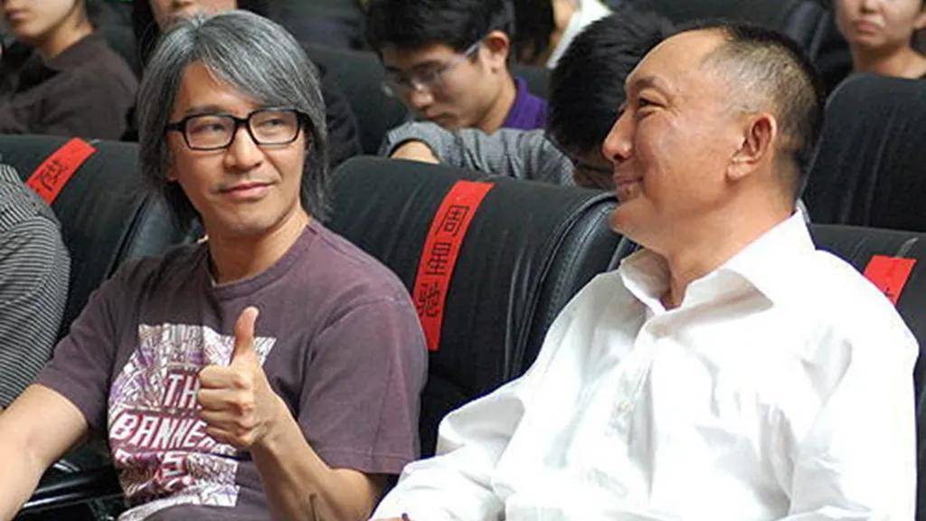 他为何不惧怕向华强?_韩三平_贺岁片_行业