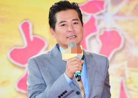 杨宝玮 饰 徐湘儿杨宝玮,1968年生于新加坡.