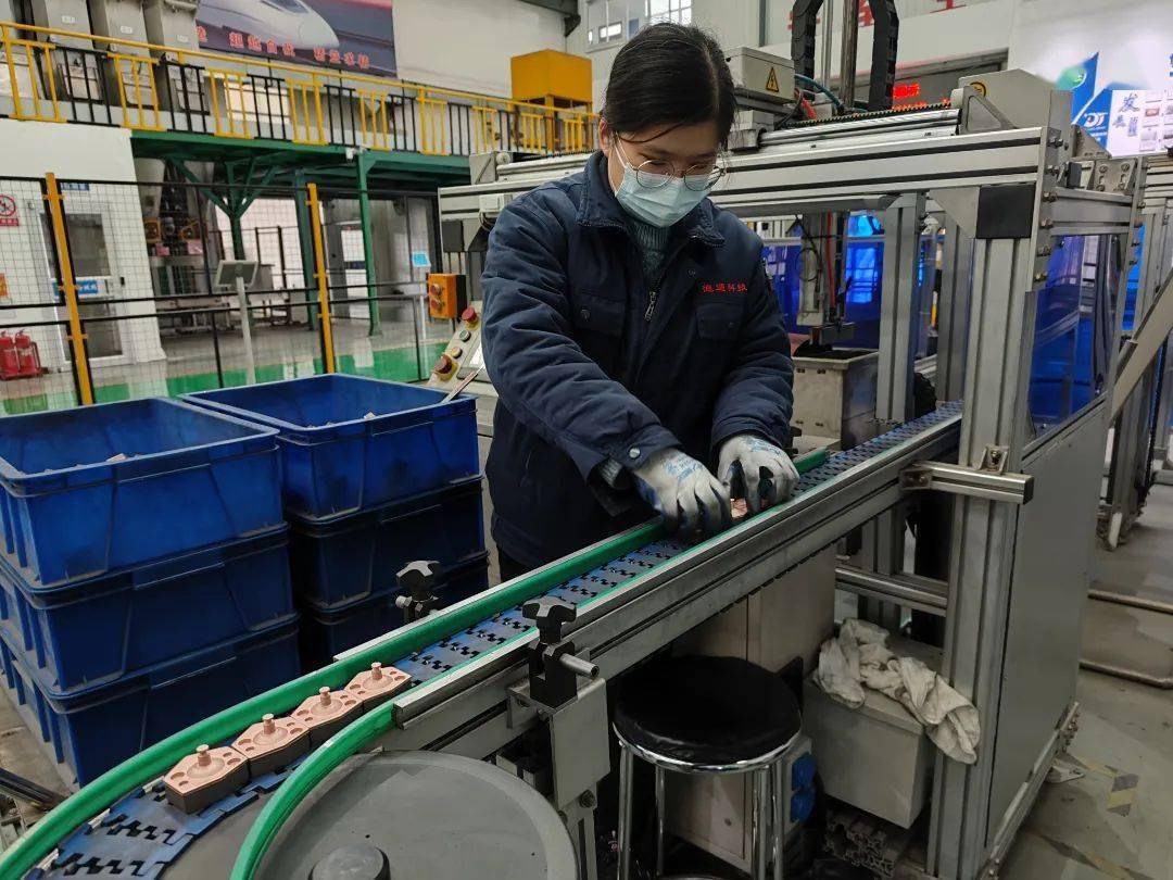 67"菏泽造"高铁刹车片迎来再升级!_制动_企业_材料