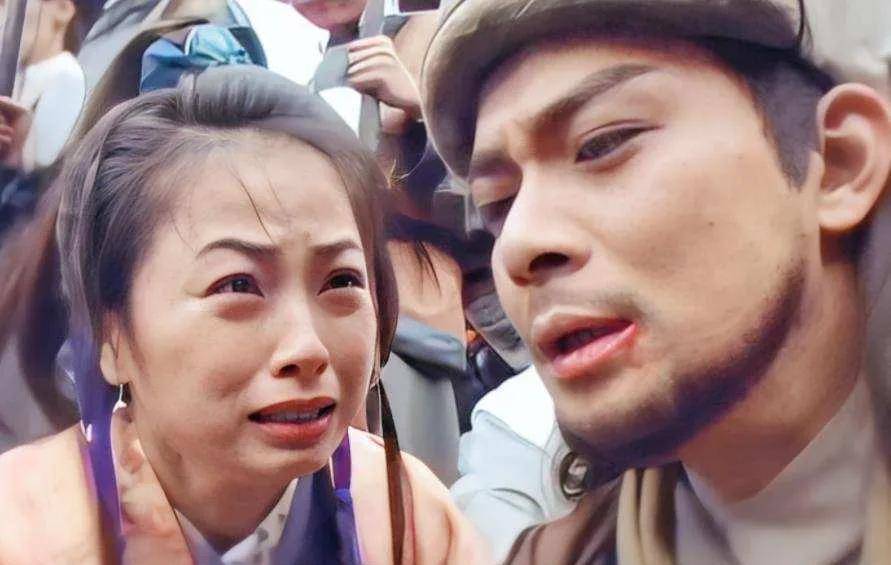 中,狠辣恶毒的阿紫为何偏偏对姐夫乔峰情根深种_阿朱_丁春秋_星宿