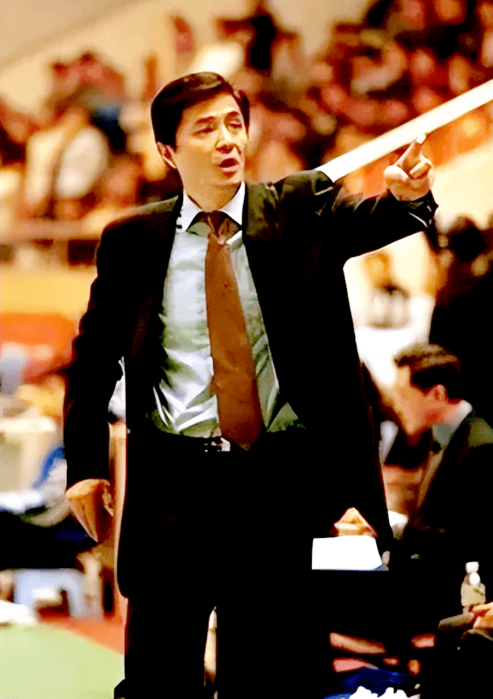 就在洲际杯赛之前的1997年7月份,郑亮回到浙江省男排,随队在浙江绍兴