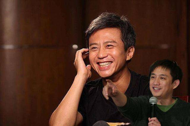 黄磊家的女儿好暖,邓超却被这样对待,同样都是女儿差别咋这么大_多多