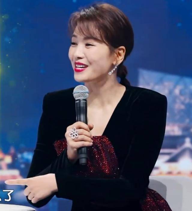 《跨界歌王》刘涛"控诉"沈腾心大,只因排练小品被沈腾大睡气哭_因为