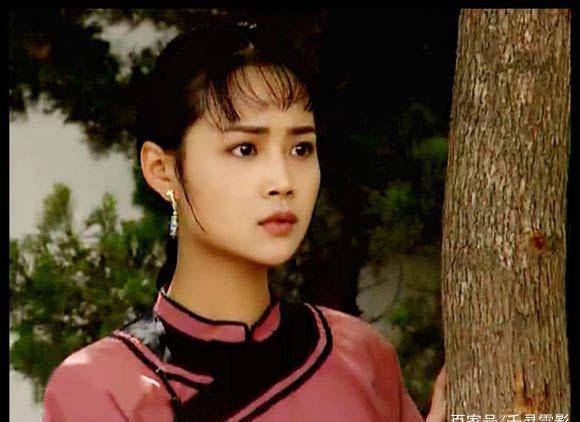6,赵明明:她是难得的圆脸美人,面若满月,明眸皓齿,不施粉黛也可光彩照
