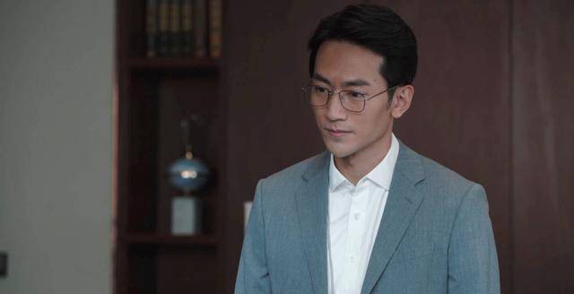 《理想之城》其实比夏明更理解苏筱的人是许峰,即便他也曾有所图_赵显