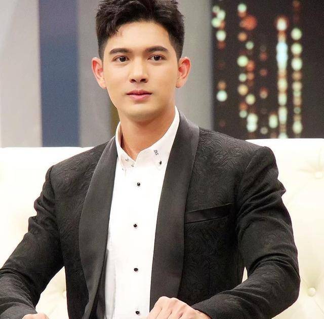 其实我个人觉得mookda和kem都还很年轻,两人目前只是