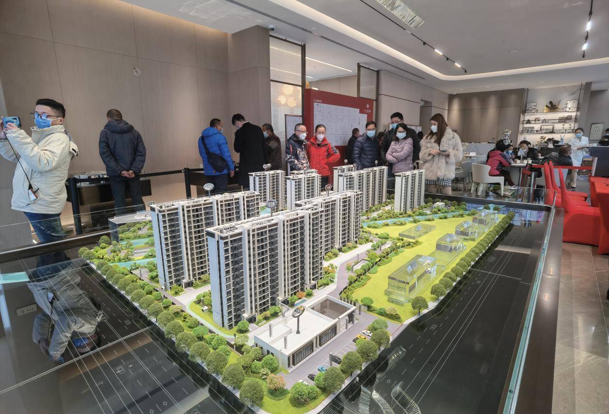 上海新房销售遇冷：有别墅房源直降29万元，市区热盘不再拼积分_时代_嘉定_项目