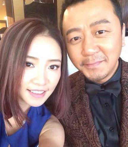 郭涛"打女人"被说背后,小他15岁妻子,在婚后感叹嫁得好_李燃_父母