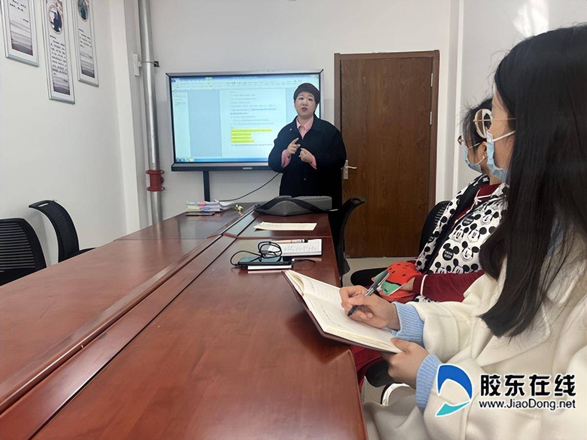 烟台一职"知行"班主任工作室纪实_活动_专业化_班级