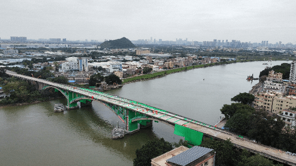 广晟建设所属中人建设完成佛山南海五斗大桥爆破拆除项目