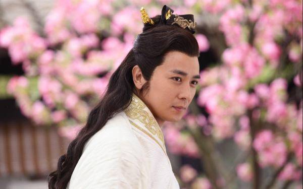 你怎么评价电视剧《至尊红颜》中的李治这个人物?