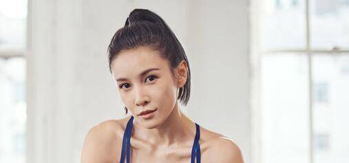 职业跆拳道张蓝心,退役进军娱乐圈,与成龙合作,综艺被称女汉子_因为