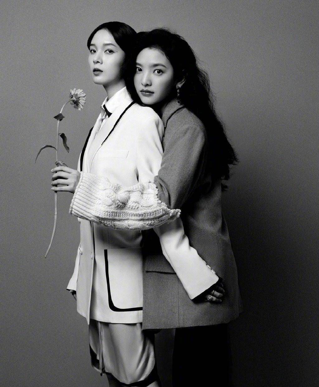 陈瑶与章若楠周也同框,只穿白色背心 短裤,不是c位胜似c位_杂志_嘉人