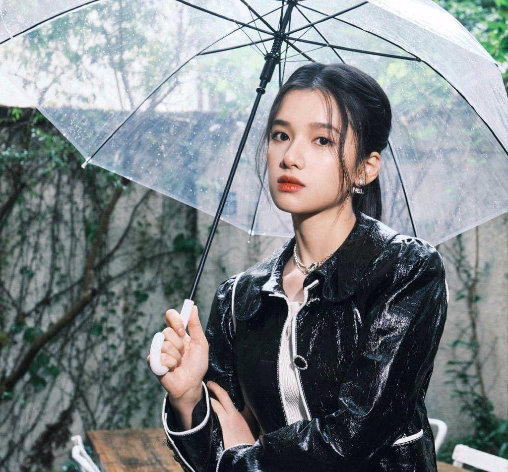 "天选之女"张婧仪:顶着陈坤女儿身份出道,神秘背景黄磊不敢惹_周迅