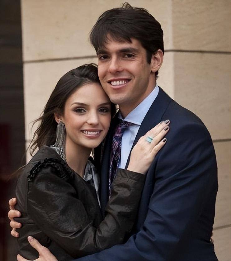 c罗只谈恋爱不结婚,贝克汉姆浪子回头,卡卡娶了小自己13岁的超模