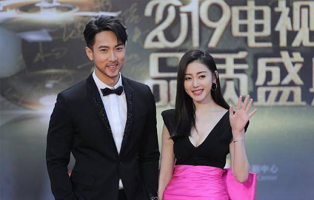 此前,吴尊和张天爱代表《武动乾坤》剧组出席了刚结束的"电视剧品质