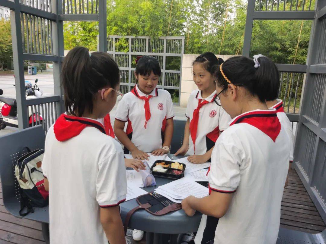 江苏海安实小四年级"fruit kingdom"英语项目学习_水果_生活_知识