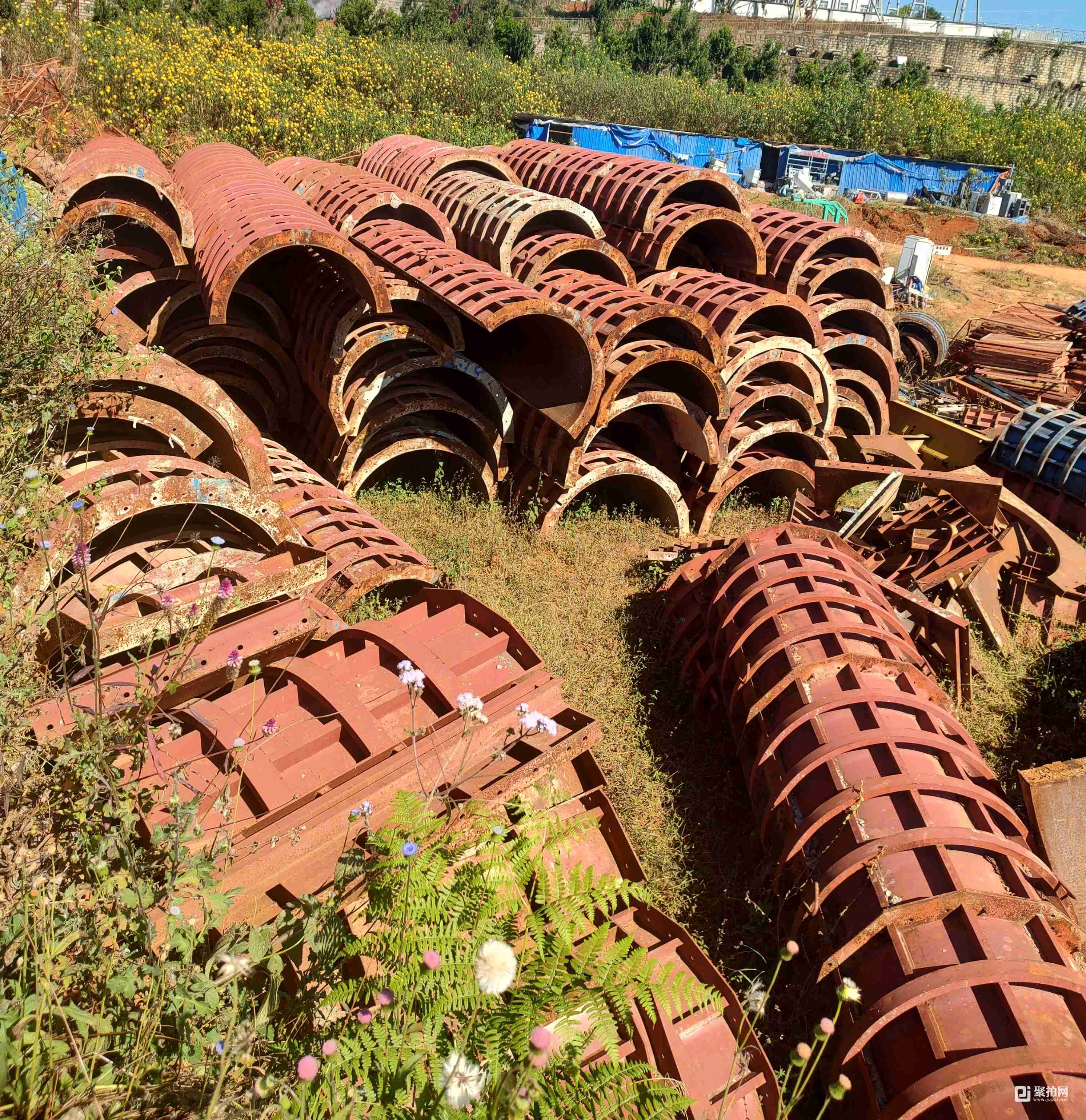 云南地区490余吨废旧钢模板 1600/吨起拍!_处置_便桥_拍卖