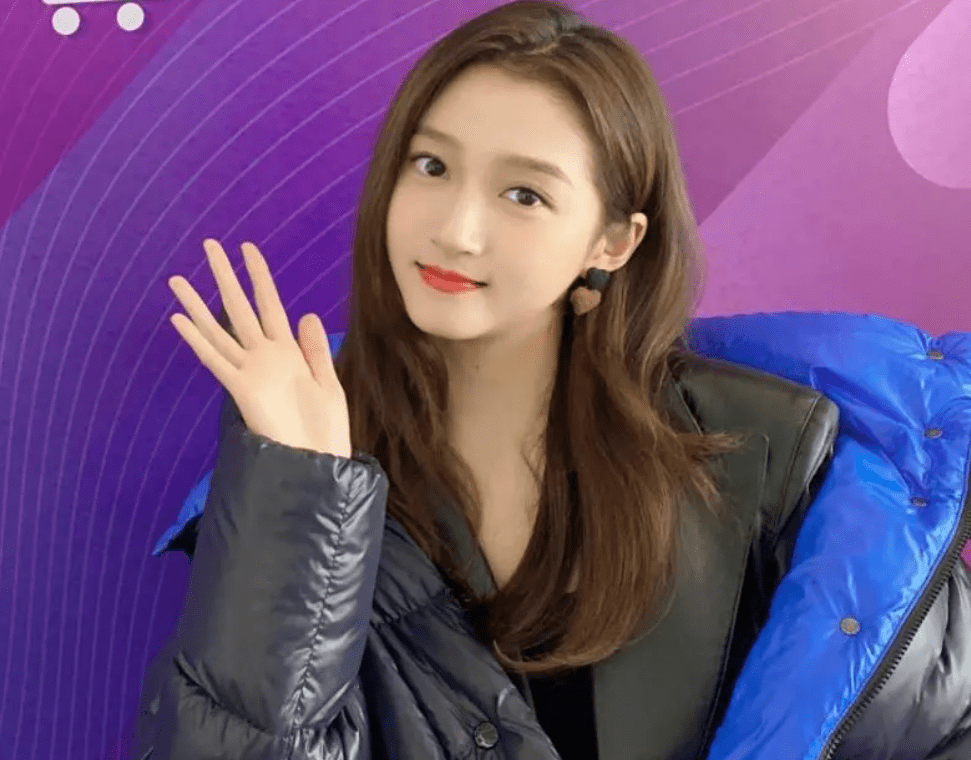 宋妍霏火速辟谣:纯属胡扯_关晓彤_网友_回应