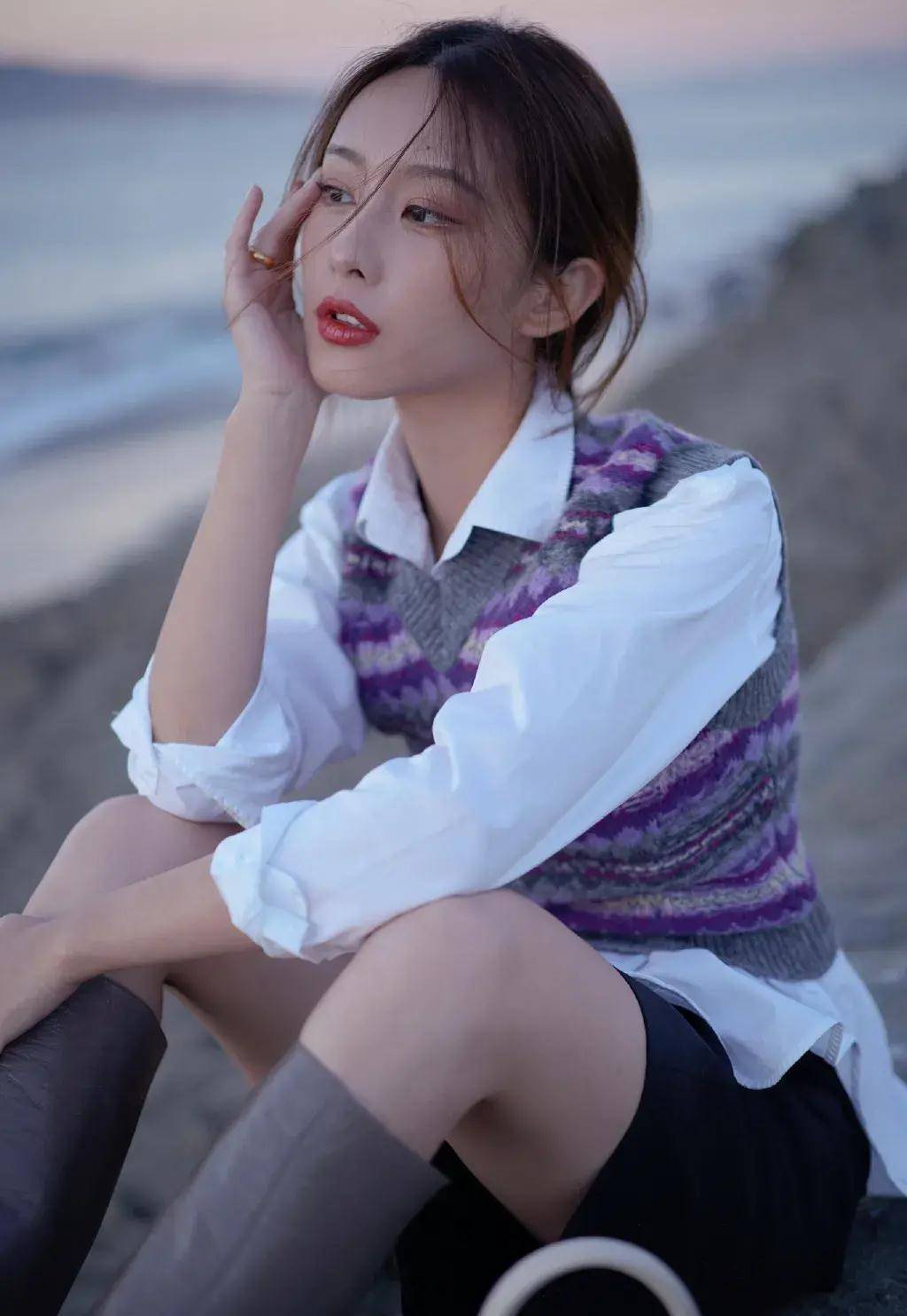 有气质vs没气质的女生,穿同一件衣服区别在哪?_身材_美女_形体