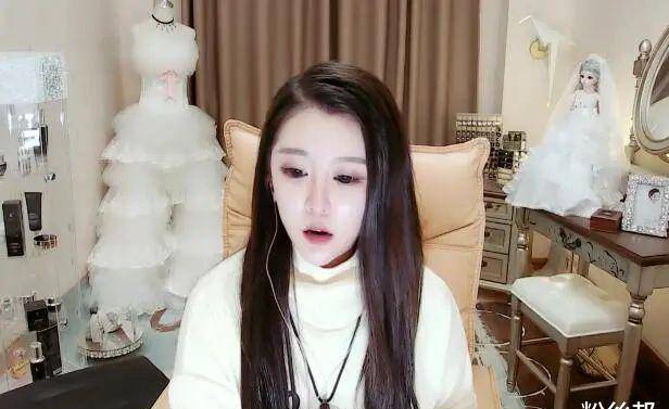 鸽宝谈和"l哥"分手原因,网络现实差距大,他喜欢出镜间的自己_平台