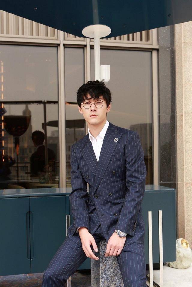 5倍速的张雨剑换上西装之后……宝藏男孩也有帅炸天的时候?