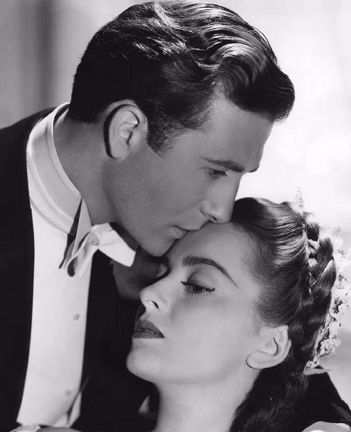 《乱世佳人》里的另三位主演:克拉克盖博,费雯丽和莱斯利霍华德
